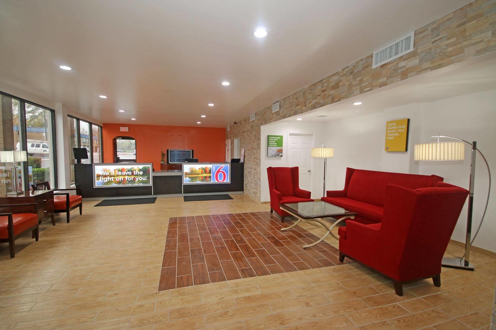 Econo Lodge Airport Near Billy Graham Parkway Charlotte Bagian luar foto